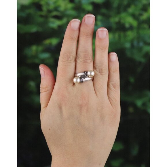 Sterling Silver Pearl and Marcasite Bypass Ring Size 6 3/4 - Picture 2 of 7
